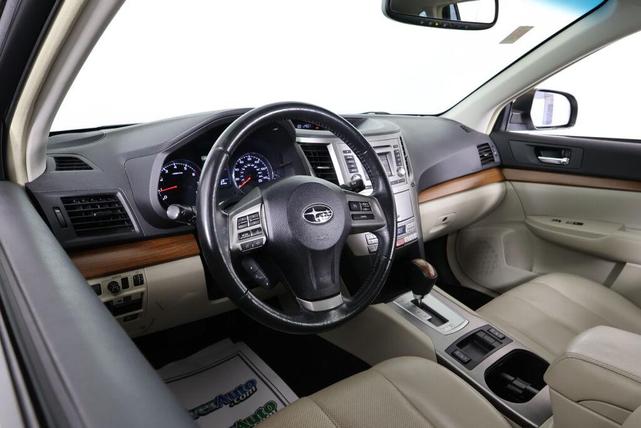 Photo of 2014 Satin White Pearl Subaru Outback
