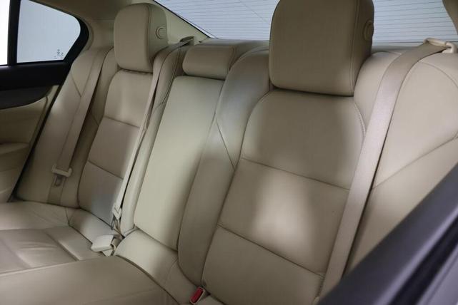 Photo of 2012 Bellanova White Pearl Acura TL