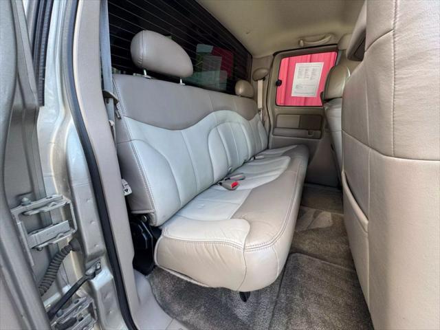 Photo of 2002 Tan GMC Sierra 1500