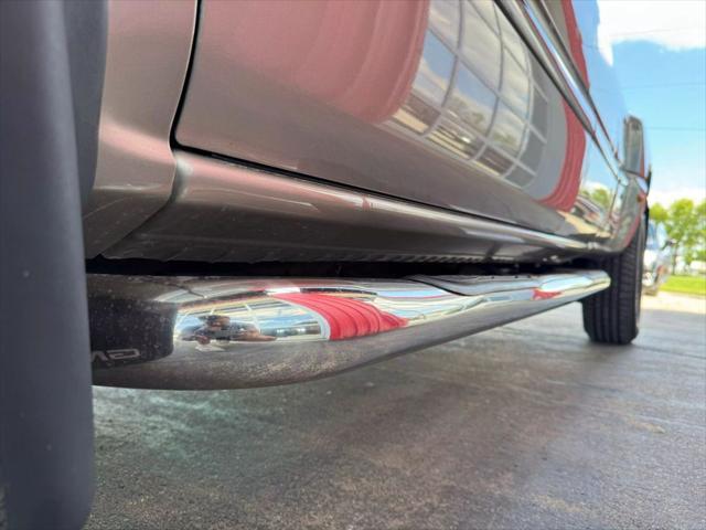 Photo of 2002 Tan GMC Sierra 1500