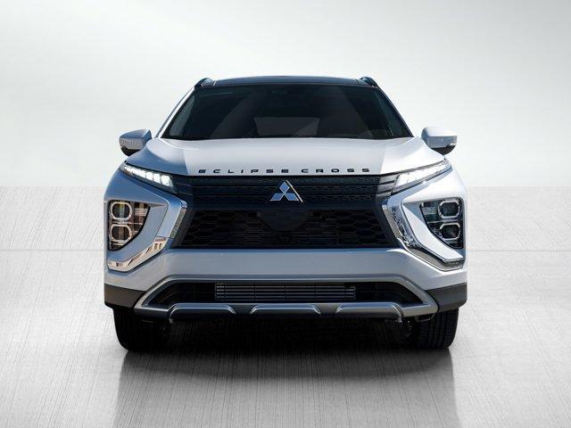 Photo of 2025 White Diamond Mitsubishi Eclipse Cross
