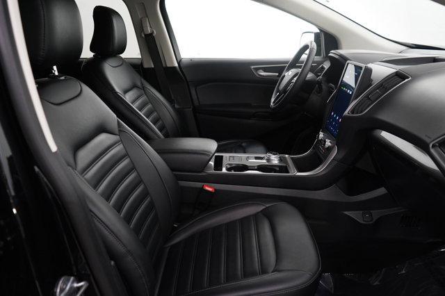 Photo of 2024  Ford Edge