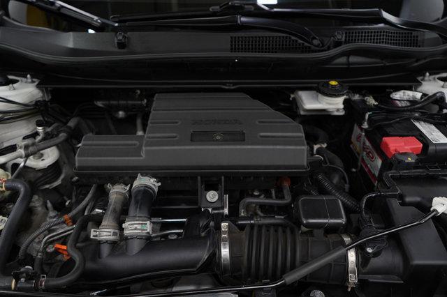 Photo of 2021 White Honda CR-V