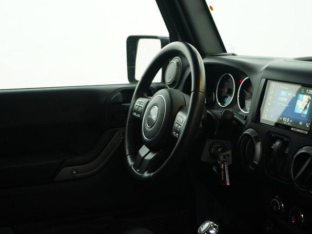 Photo of 2015 Anvil Clearcoat Jeep Wrangler