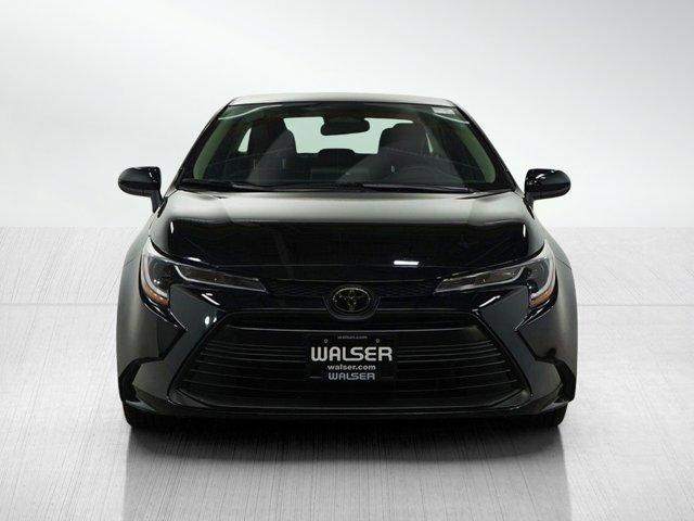 Photo of 2023 Black Toyota Corolla