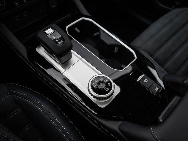 Photo of 2025 Graphite Gray Mitsubishi Outlander