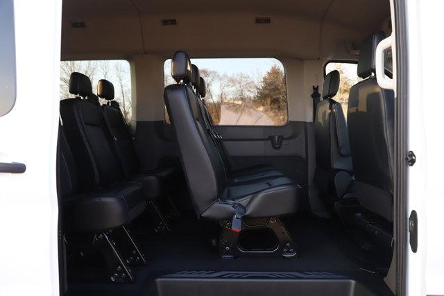 Photo of 2023 White Ford Transit-350