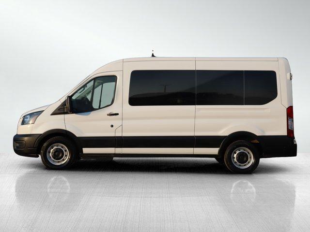 Photo of 2023 White Ford Transit-350