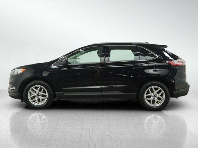 Photo of 2021 Black Ford Edge