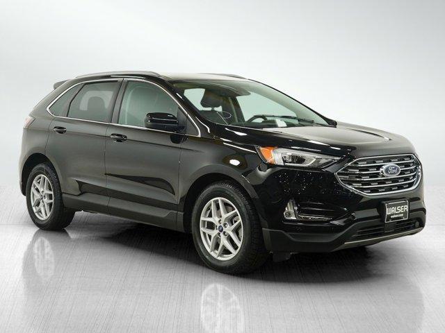 Photo of 2021 Black Ford Edge