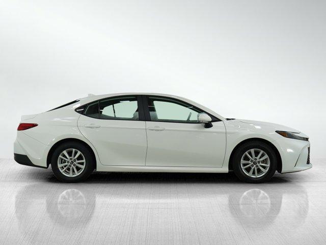 Photo of 2025 White Toyota Camry