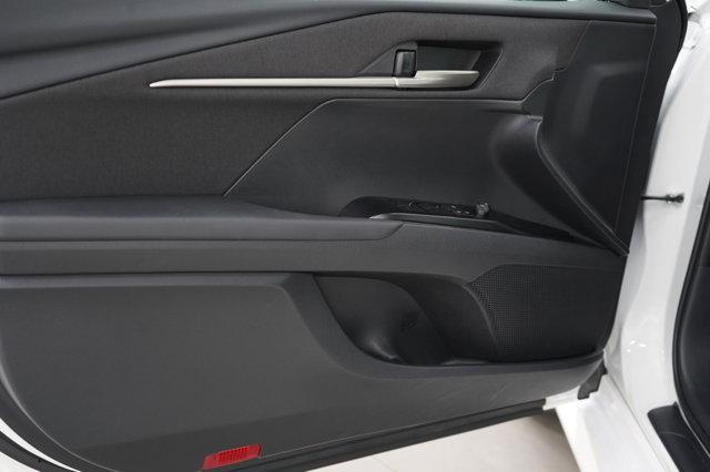 Photo of 2025 White Toyota Camry