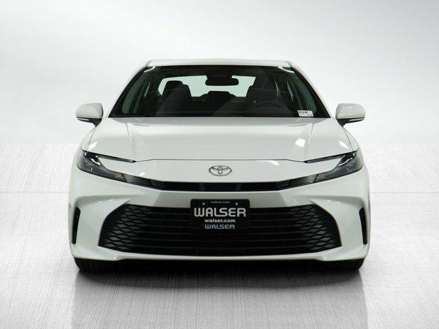 Photo of 2025 White Toyota Camry