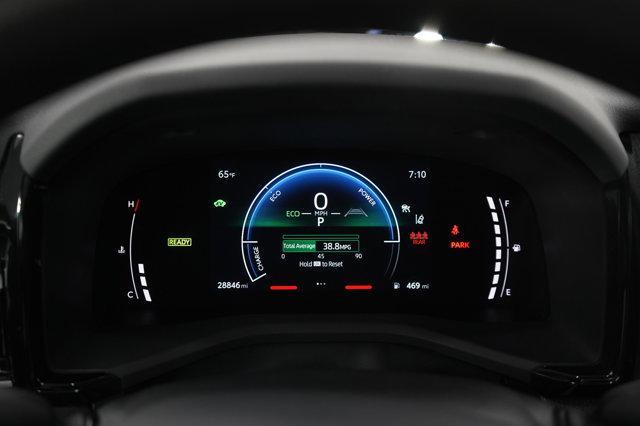 Photo of 2025 White Toyota Camry