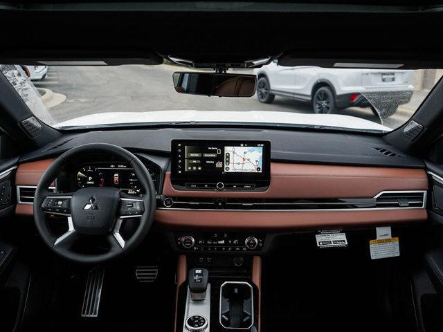 Photo of 2025 Diamond Red Mitsubishi Outlander