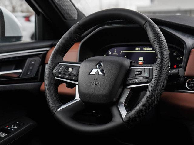 Photo of 2025 Diamond Red Mitsubishi Outlander