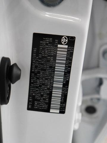 Photo of 2024 White Toyota Corolla