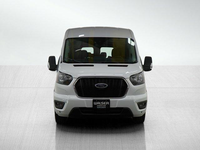 Photo of 2024 White Ford Transit-350
