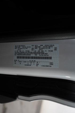 Photo of 2024 White Ford Transit-350