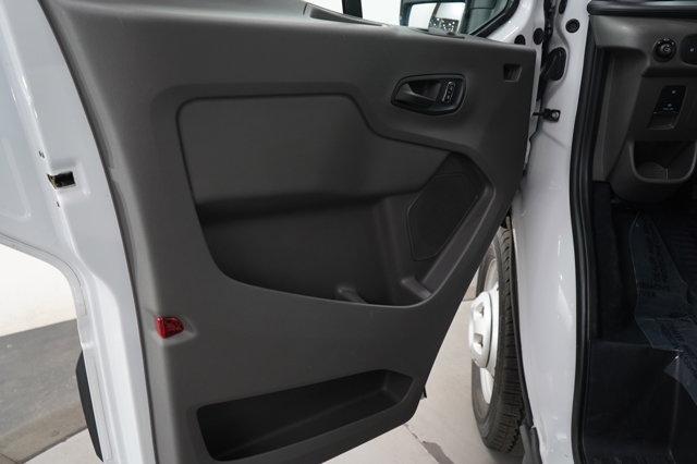 Photo of 2024 White Ford Transit-350