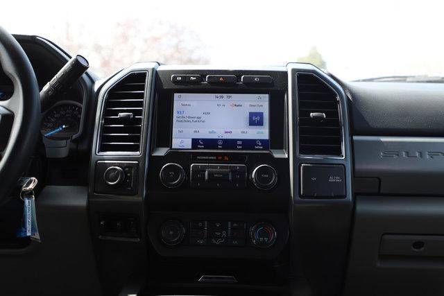 Photo of 2022 White Ford F-450