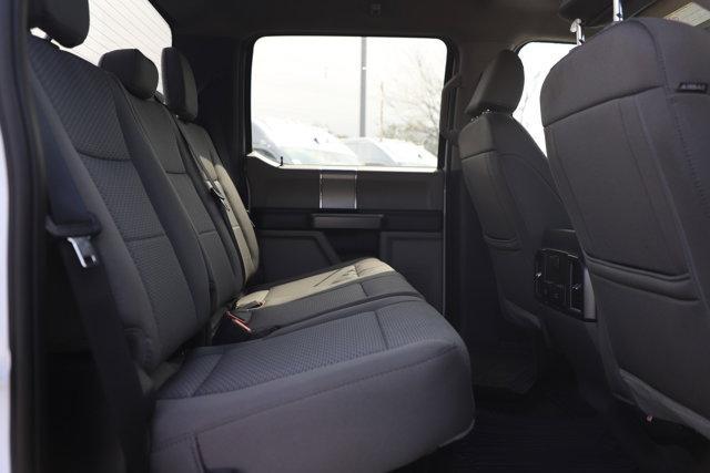 Photo of 2022 White Ford F-450