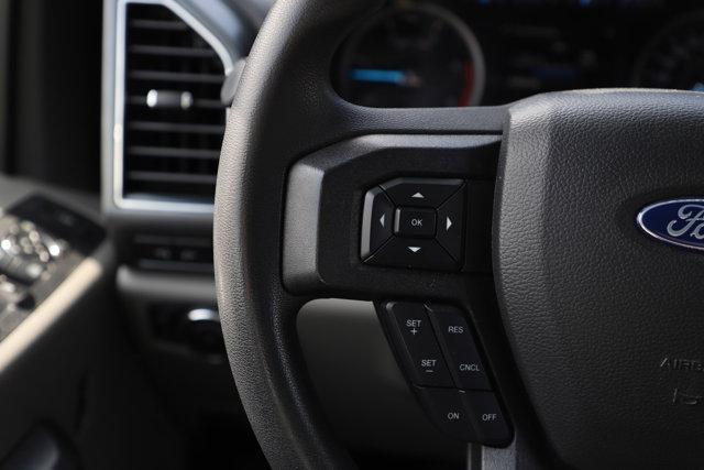 Photo of 2022 White Ford F-450