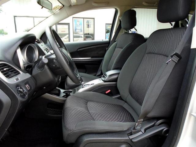 Photo of 2012 Gray Dodge Journey