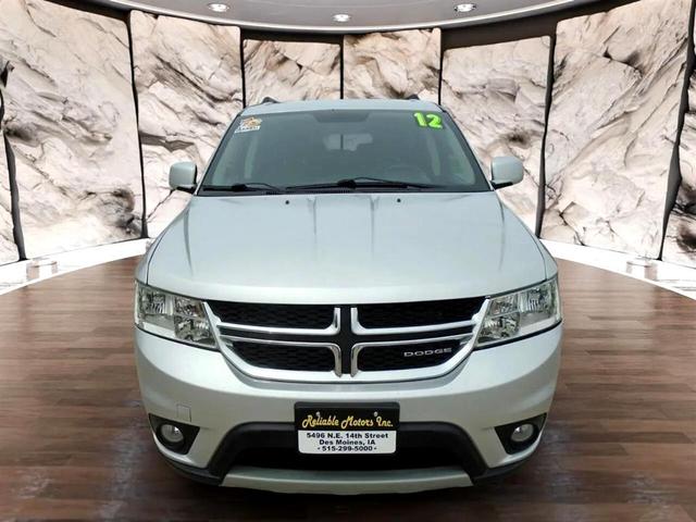 Photo of 2012 Gray Dodge Journey