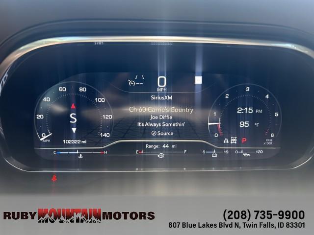 Photo of 2022 White Frost Tri-Coat GMC Yukon
