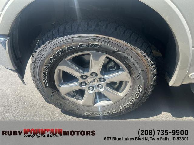 Photo of 2018 White Gold Ford F-150