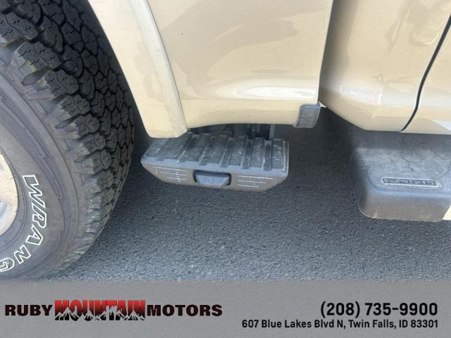 Photo of 2018 White Gold Ford F-150