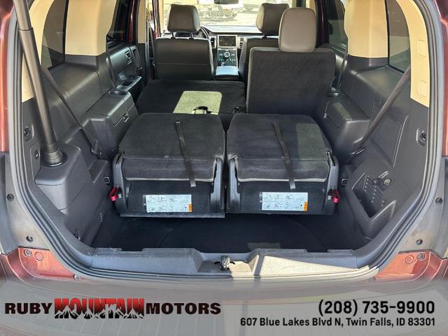 Photo of 2016 Bronze Fire Metallic Tinted Clearcoat Ford Flex