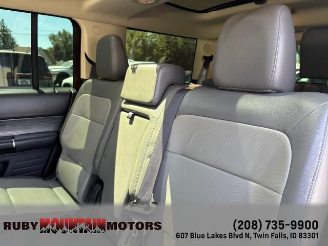 Photo of 2016 Bronze Fire Metallic Tinted Clearcoat Ford Flex