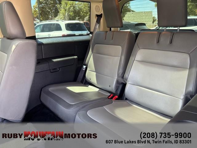 Photo of 2016 Bronze Fire Metallic Tinted Clearcoat Ford Flex