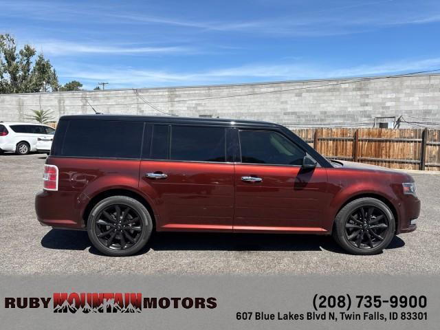 Photo of 2016 Bronze Fire Metallic Tinted Clearcoat Ford Flex