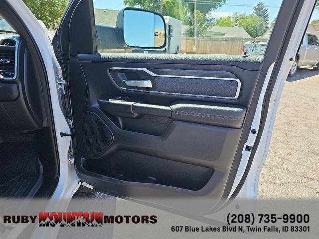 Photo of 2023 Bright White RAM 1500