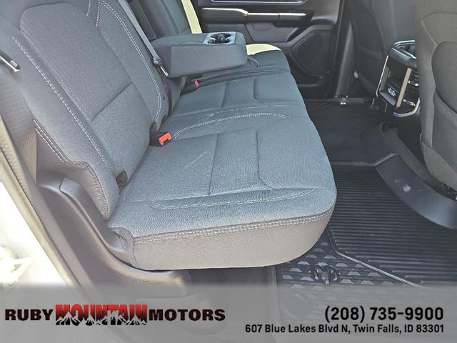 Photo of 2023 Bright White RAM 1500