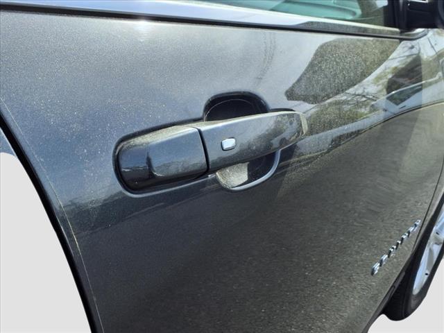 Photo of 2018 Grey Chevrolet Equinox