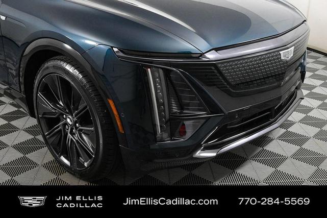 Photo of 2024 Emerald Cadillac LYRIQ