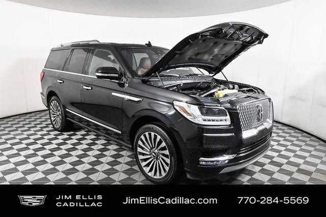 Photo of 2019 Black Lincoln Navigator