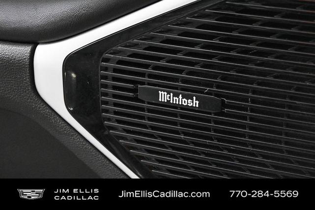 Photo of 2022 Metallic Jeep Wagoneer