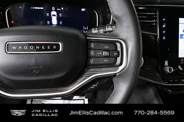Photo of 2022 Metallic Jeep Wagoneer