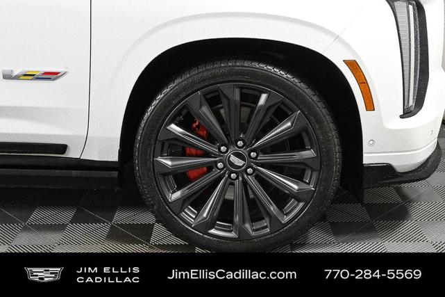 Photo of 2025 Crystal White Tri-Coat Cadillac Escalade