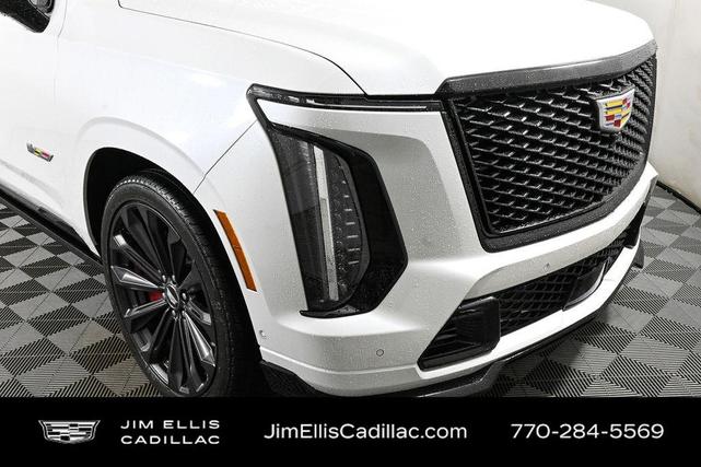 Photo of 2025 Crystal White Tri-Coat Cadillac Escalade