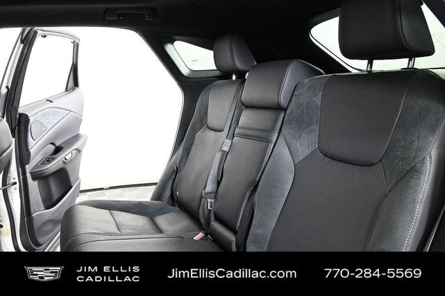 Photo of 2024 White Lexus RX 350