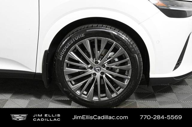 Photo of 2024 White Lexus RX 350