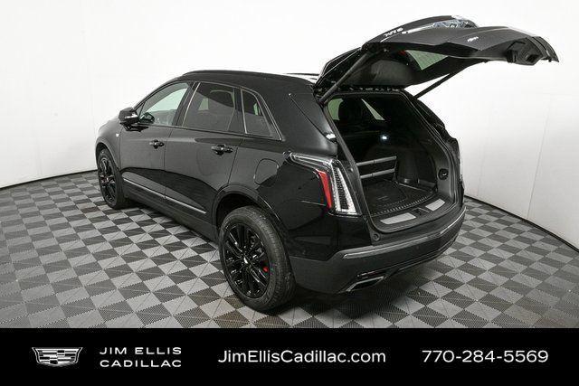 Photo of 2022 Stellar Black Metallic Cadillac XT5