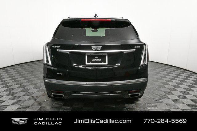 Photo of 2022 Stellar Black Metallic Cadillac XT5