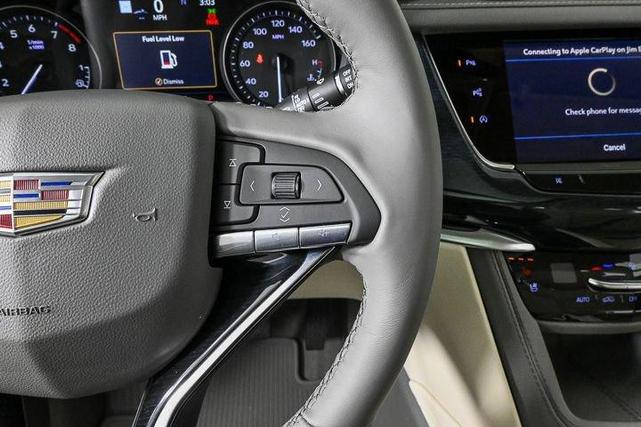Photo of 2025 Black Cadillac XT6